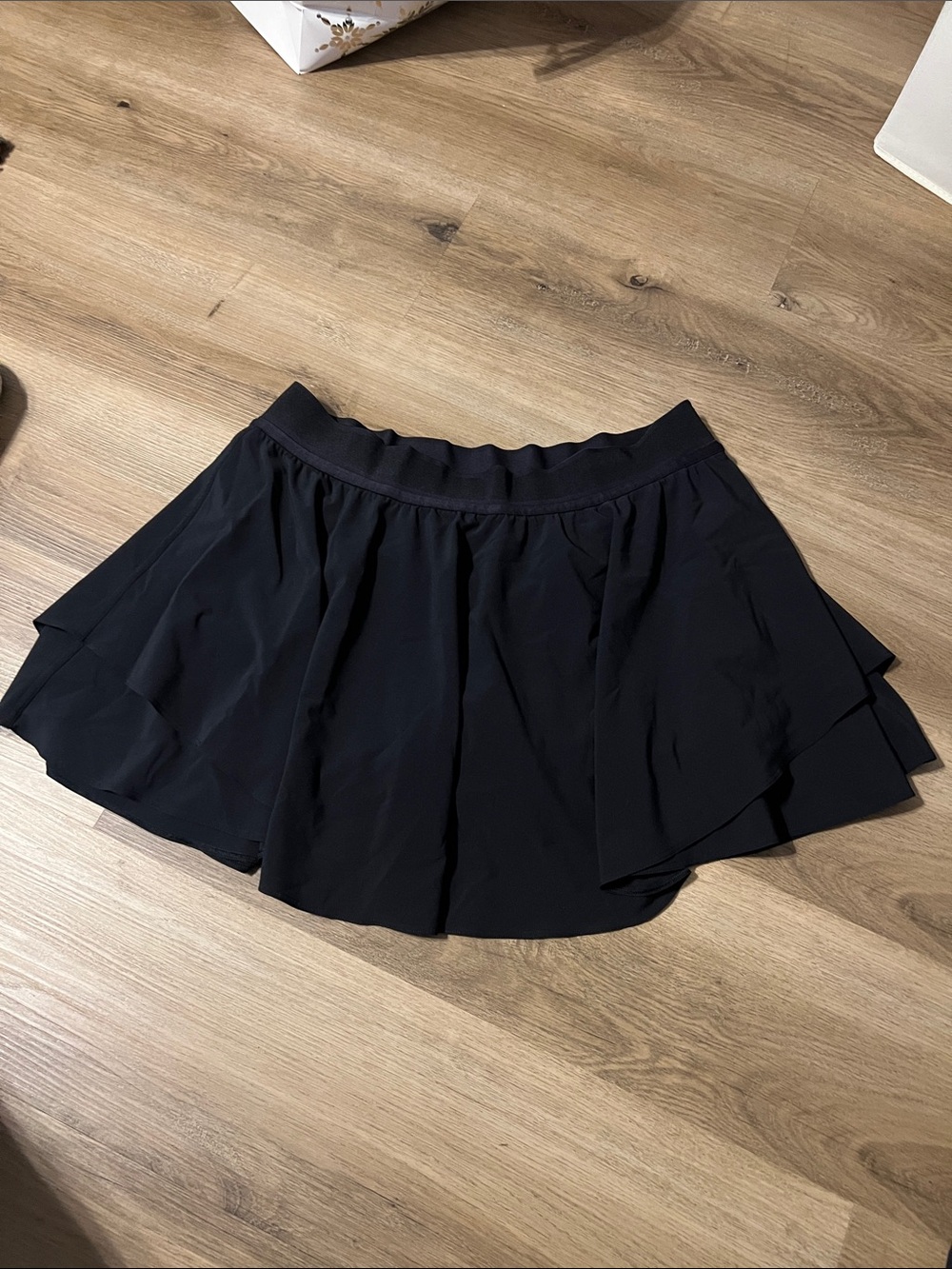 Lululemon court rival skort